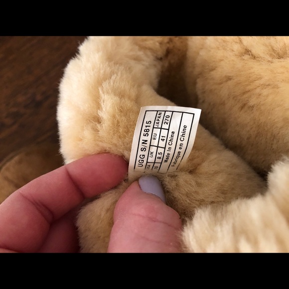 Tall Chestnut UGG boots - Picture 6 of 6